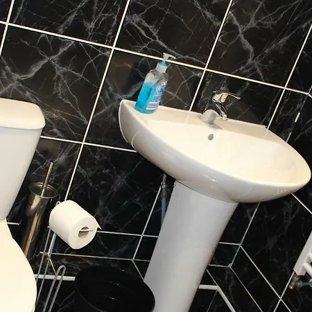 Park Lane Heights - Self Catering - Style - Family And Double Workington