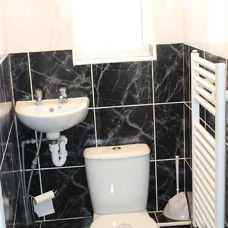 Park Lane Heights - Self Catering - Style - Family And Double Πανσιόν 2*