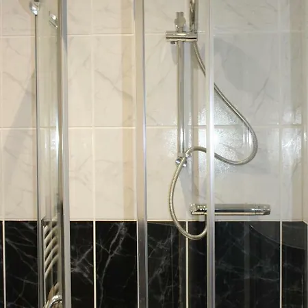 Πανσιόν Park Lane Heights - Self Catering - Style - Family And Double 2*